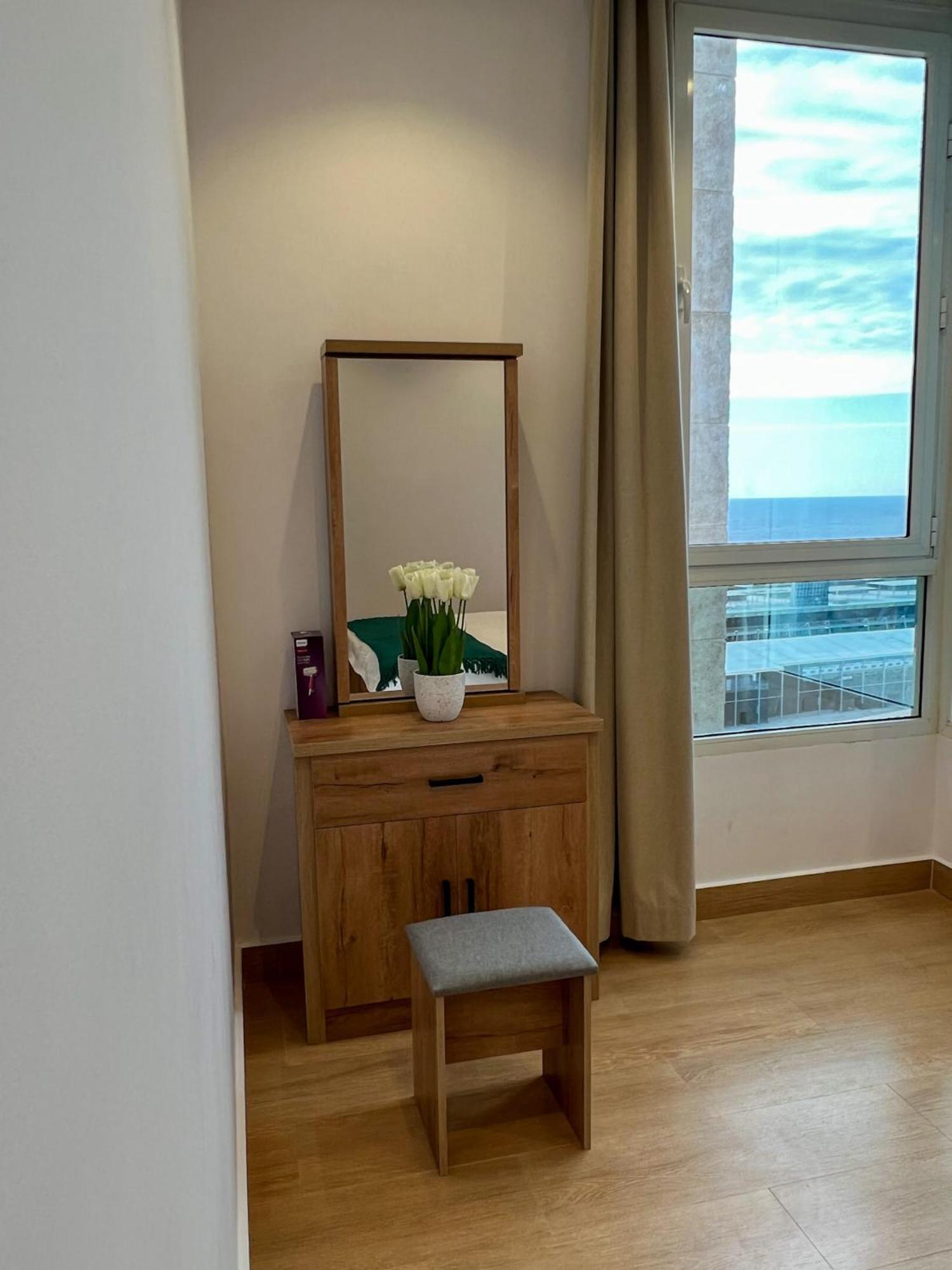 Almasarat Tower Sea View Lägenhet Jidda Exteriör bild